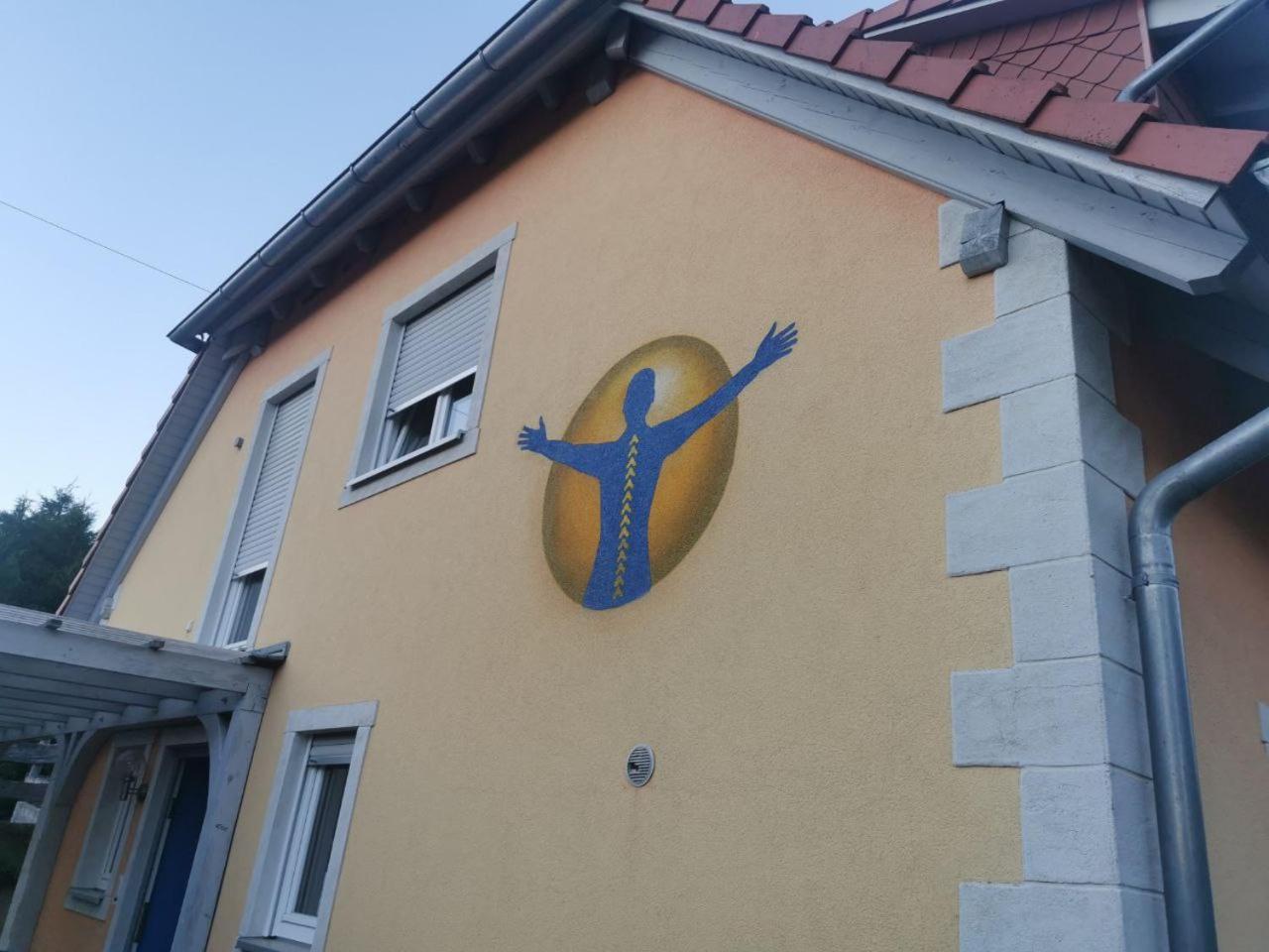 Gaestehaus Zum Gesundheitszentrum Matz Sulzdorf an der Lederhecke Exterior foto